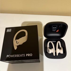 Powerbeats Pro Wireless Earbuds - Ivory